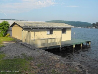 2875 Lakeside Dr, Harveys Lake, PA 18618 - photo 3