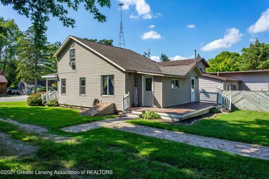 126 N Franklin St, Maple Rapids, MI 48853 - photo 5