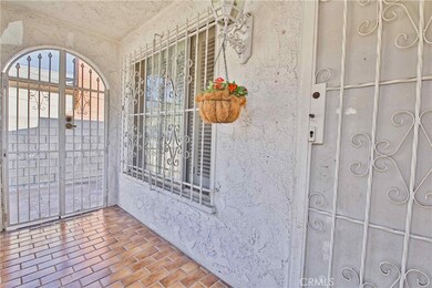 9646 Beverly St, Bellflower, CA 90706 - photo 5
