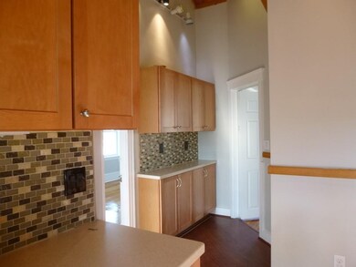 21 Gardner St unit 3, Salem, MA 01970 - photo 4