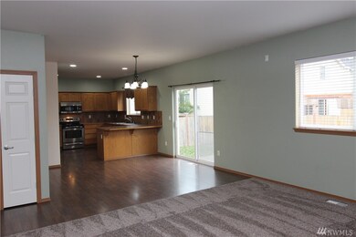 10424 Barry Bridges St SE, Yelm, WA 98597 - photo 4