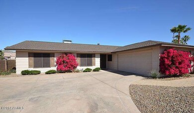 frontviewhouse_700