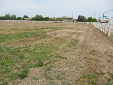 LAND 4