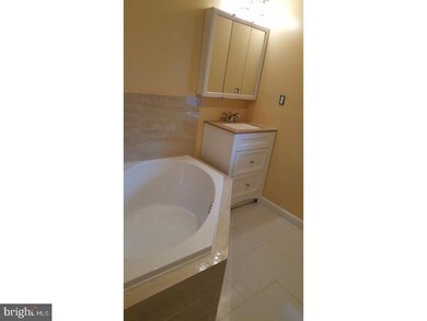 5 Hopkinson Ct, East Windsor, NJ 08520 - photo 5