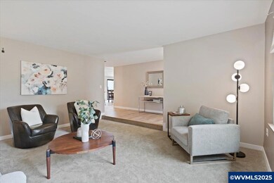 1709 NW Fisher Loop, Albany, OR 97321 - photo 4