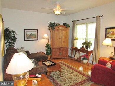 1982 Ashley Dr, Chambersburg, PA 17201 - photo 3