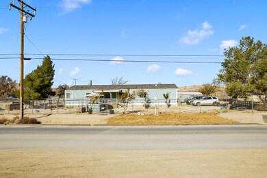 6489 Holiday Ave, Rosamond, CA 93560 - photo 2