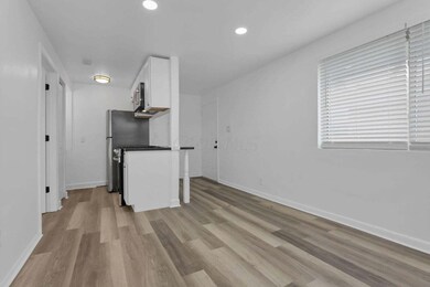 499 E Columbus St unit F, Columbus, OH 43206 - photo 7