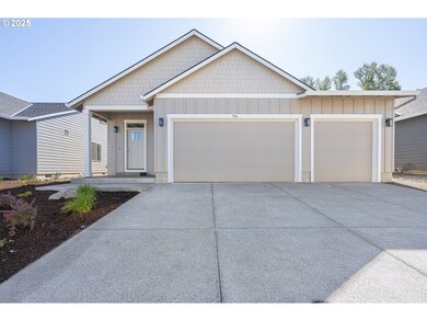 714 Tigerlily St, Silverton, OR 97381 - photo 4