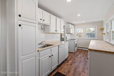 10-web-or-mls-2804-consaul-rd