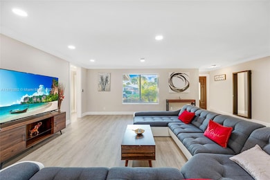 5740 NE 19th Ave, Fort Lauderdale, FL 33308 - photo 4