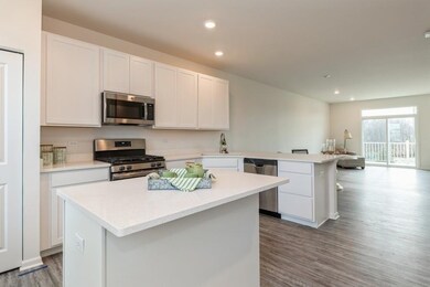 401 Shadow Ct, Oswego, IL 60543 - photo 3