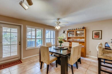 14 Dining Room