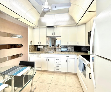 2504 Antigua Terrace unit D2, Coconut Creek, FL 33066 - photo 7