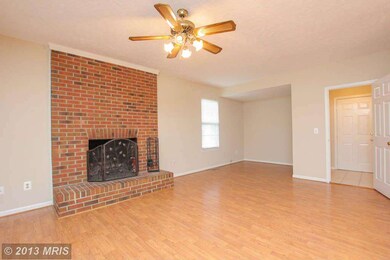 4259 Exeter Dr, Dumfries, VA 22025 - photo 6