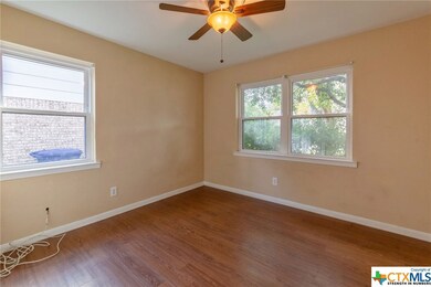 513 Allen St, Copperas Cove, TX 76522 - photo 5