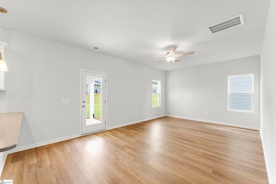 2389 Mill Loop, Spartanburg, SC 29301 - photo 6