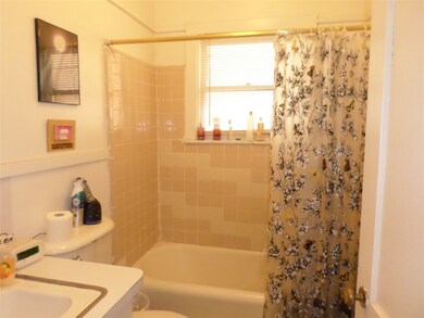 2502 Driscoll St unit A, Houston, TX 77019 - photo 7
