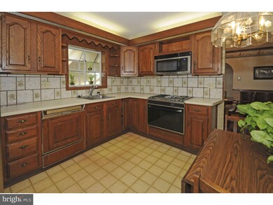 302 Holme Ave, Elkins Park, PA 19027 - photo 6