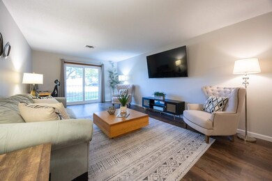 5 Blackstone Dr unit 4, Nashua, NH 03063 - photo 3