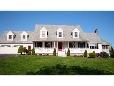 67 Windsong Rd, Cumberland, RI 02864 - photo 2