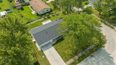 3113 Trenton Ct, Fort Wayne, IN 46808 - photo 2