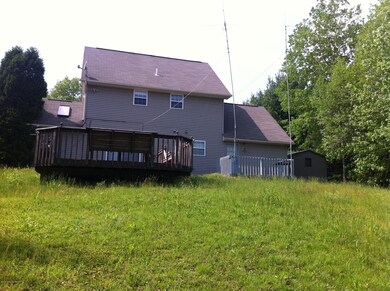 2318 Mountain Laurel Dr, Effort, PA 18330 - photo 2