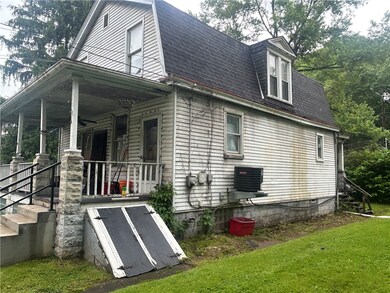 108 Leneake St, Turtle Creek, PA 15145 - photo 2