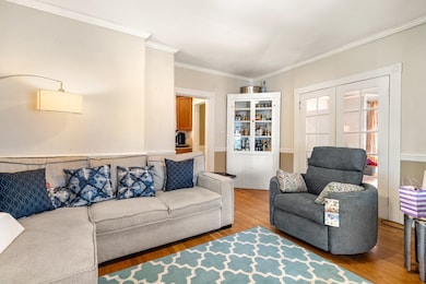 92-92A Oakton Ave, Boston, MA 02122 - photo 2