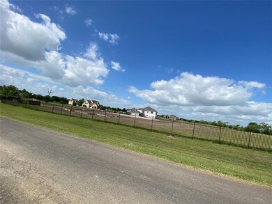 1104 Estate Dr, Ennis, TX 75119 - photo 5