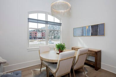1180 Capitol - 202