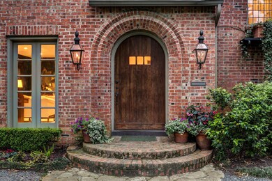 2141 Pine Valley Dr, Houston, TX 77019 - photo 3