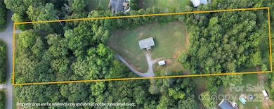 953 Bollinger Pond Dr, Clover, SC 29710 - photo 2