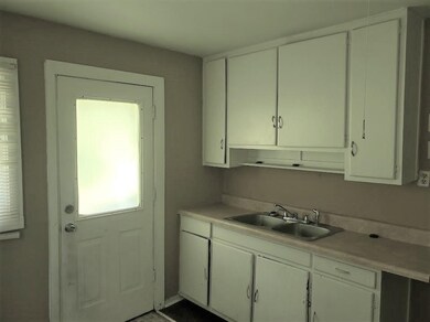 1316 Joseph Ave, Warner Robins, GA 31088 - photo 3