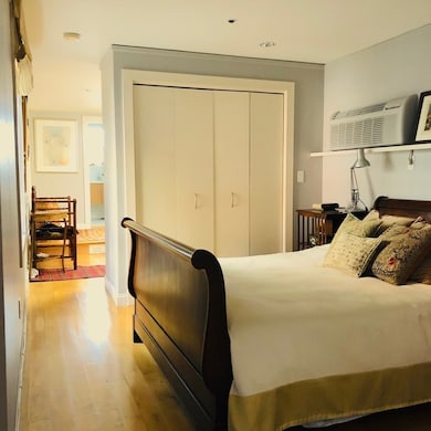 8 Newcomb St unit 1, Boston, MA 02118 - photo 6