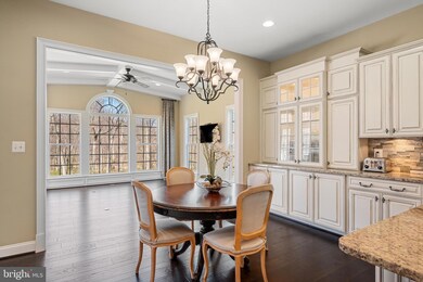 35386 Greyfriar Dr, Round Hill, VA 20141 - photo 6