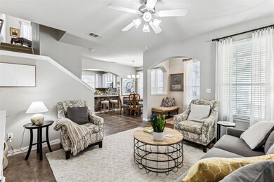 6136 Crescent St, North Richland Hills, TX 76180 - photo 6