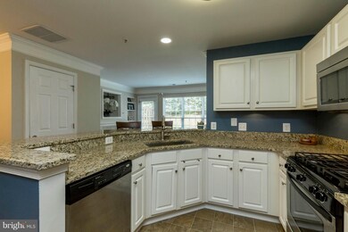 46942 Courtyard Square unit 46942, Sterling, VA 20164 - photo 7