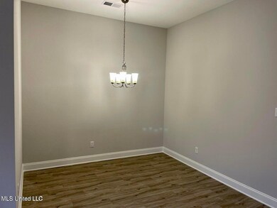 102 Red Bird Cove, Senatobia, MS 38668 - photo 4