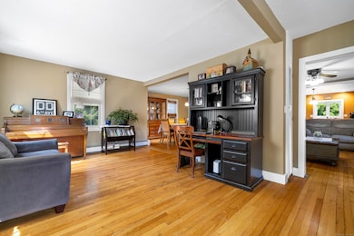 237 N High St, East Haven, CT 06512 - photo 6