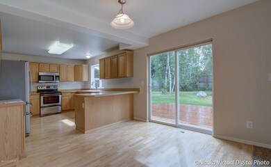 Breakfast Nook, Bkfst Bar & Deck