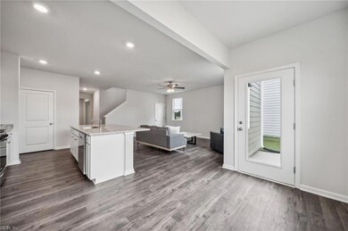 3032 Dalton Cir, Suffolk, VA 23435 - photo 6