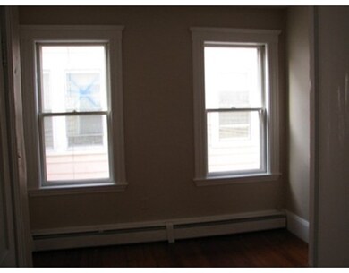 36 Harbor St unit 1, Salem, MA 01970 - photo 4