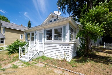 4 Braintree St, Albany, NY 12205 - photo 2