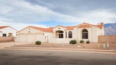 Three Car Garage