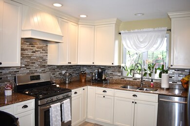 1907 Portsmouth Ave, Westchester, IL 60154 - photo 7