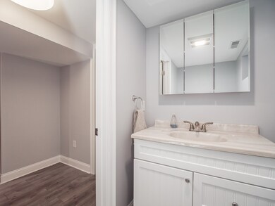 121 W Adams St unit 2, Somerville, MA 02144 - photo 6