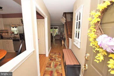 24 Roger Valley Ct, Parkville, MD 21234 - photo 2