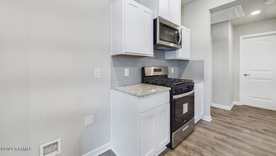 Longleaf - White - 2