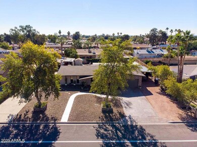 6317 E McLellan